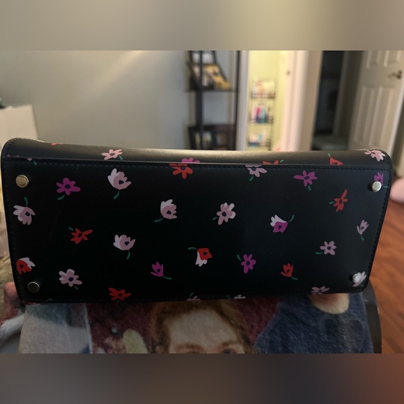 Brand new Kate spade - Picture 4 of 8